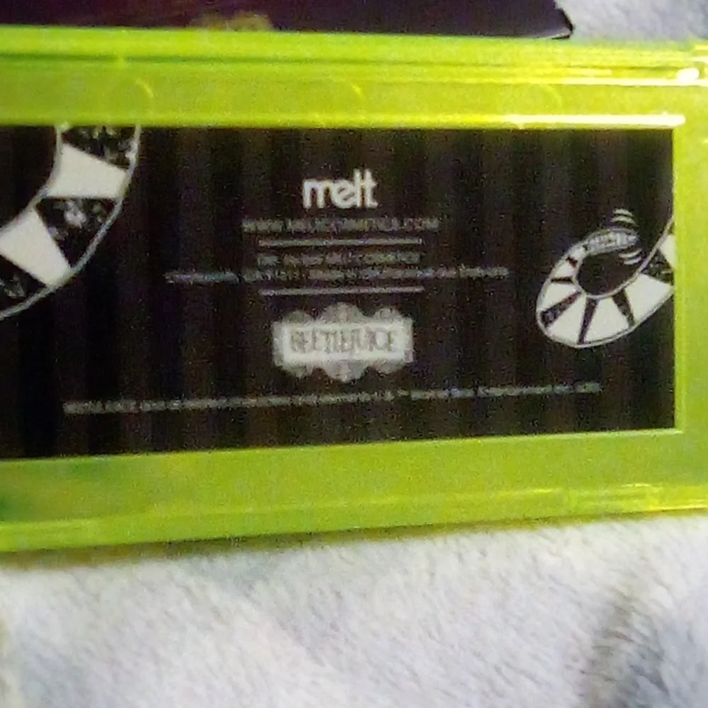 Melt Beetlejuice pallet called recently deceased new in the box